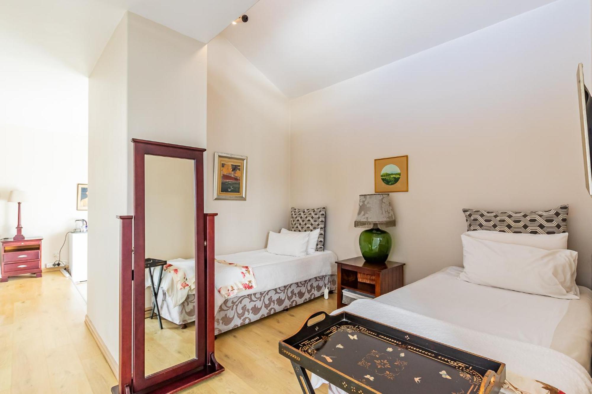 Admiralty Bed & Breakfast 무이젠버그 외부 사진